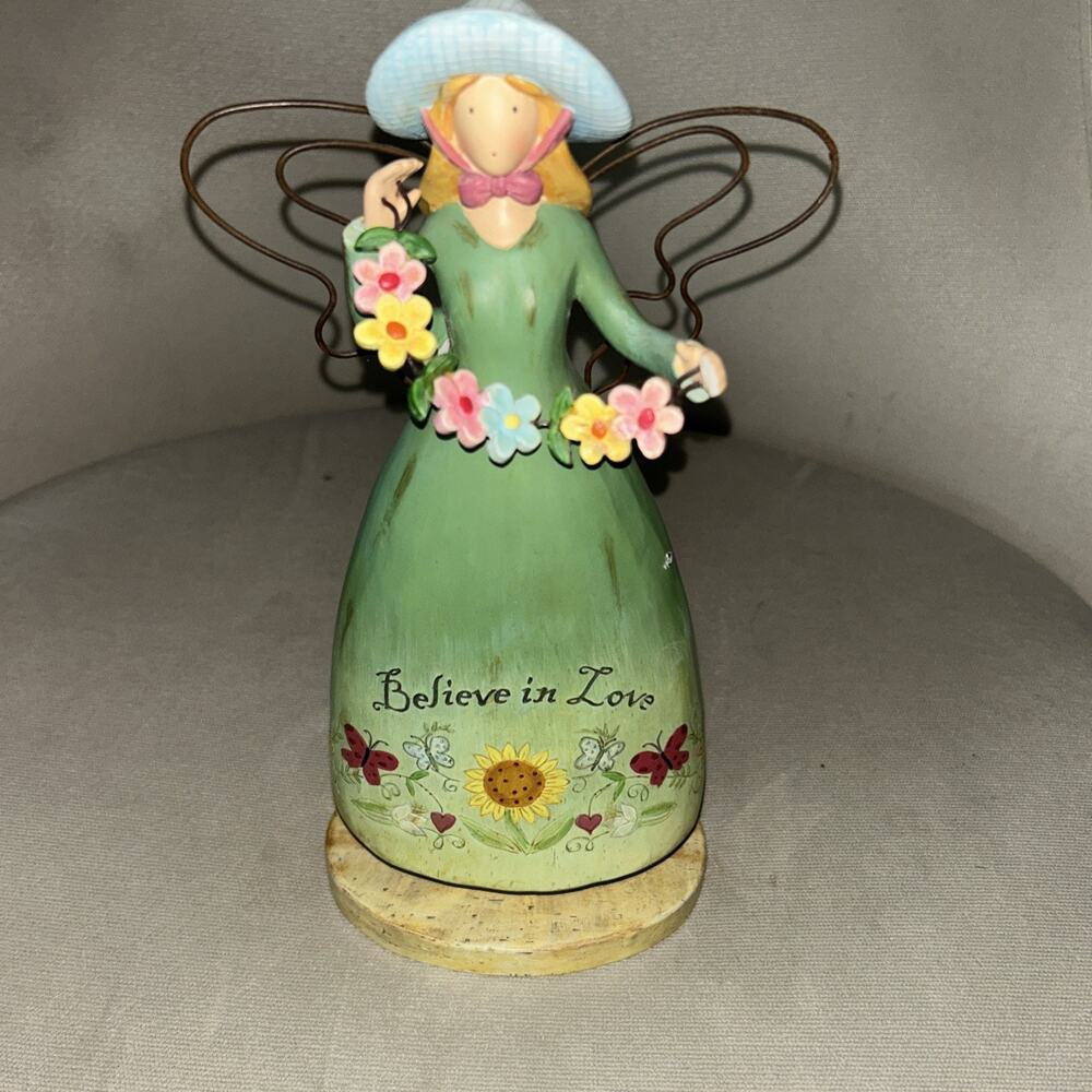 Russ Berrie Angel Figurine Country Cottage Gatherings Believe Love Floral Faith